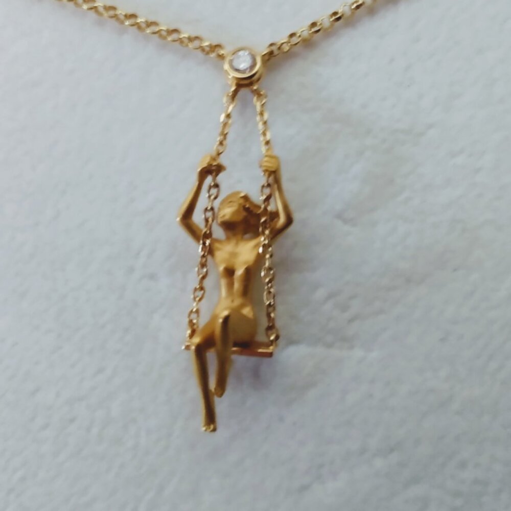 Carerra Necklace with Diamond